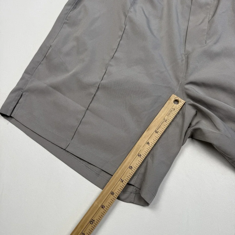 Born Primitive Shorts Mens Large Gray Athletic Elastic Waist Pockets 7 Inseam